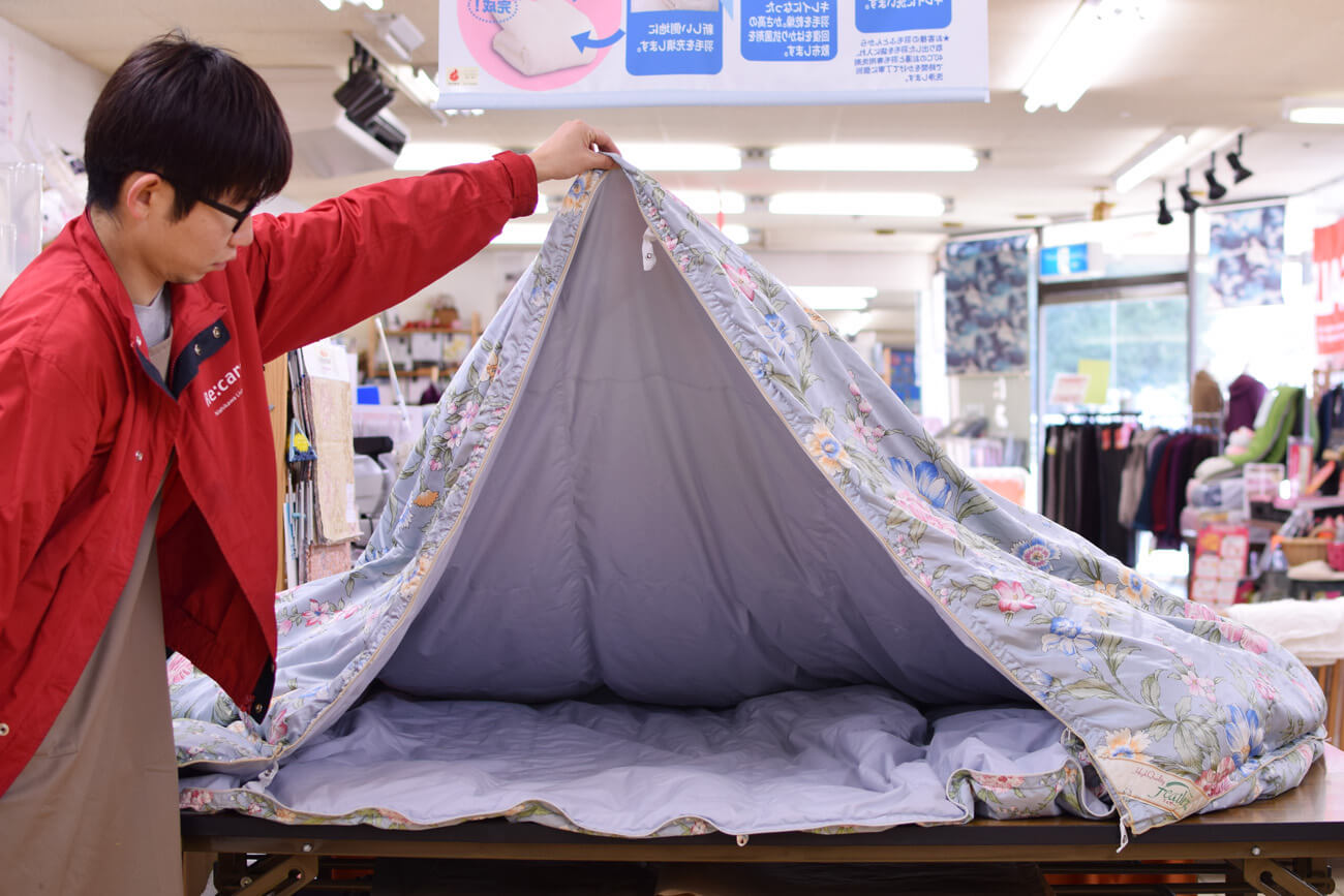 羽毛布団なのに寒いと感じる理由の多くは「片寄り」だと思う【リフォーム】