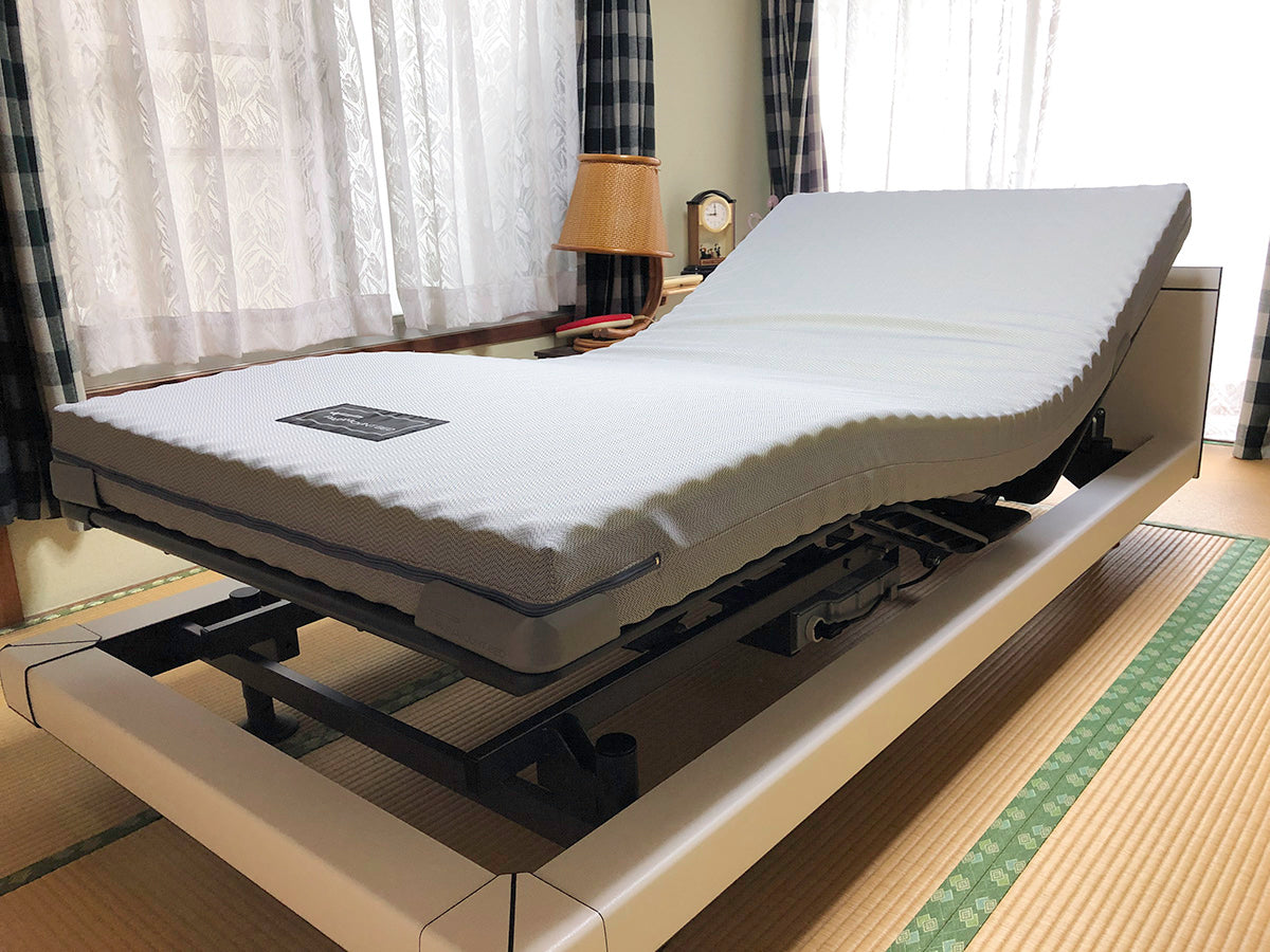 【納品事例】新居浜市・M様邸/パラマウント電動ベッドINTME1000
