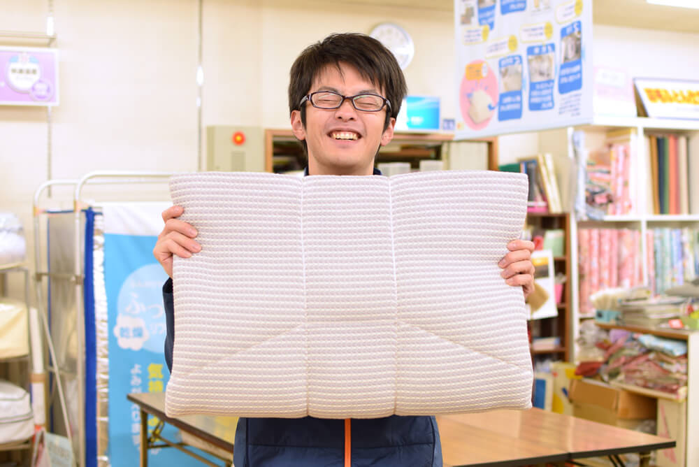 オーダーメイド枕を“自分で”作ってみる！【とある彼氏彼女の事情】
