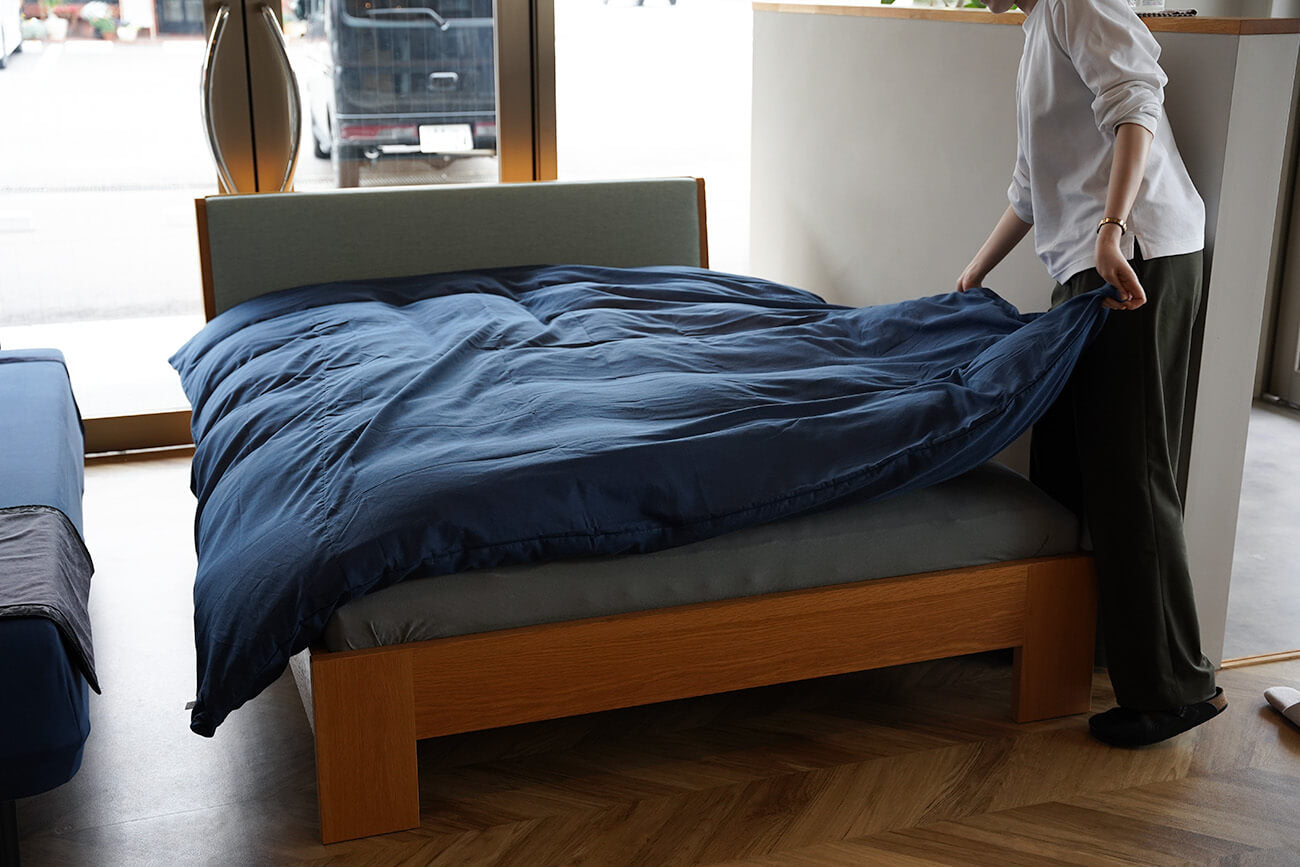 まだ3年しか使っていないのに…。羽毛が吹き出す大塚家具ダウナ羽毛布団を直します！